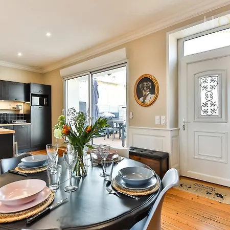 Chaleureux Logement-centre Ville-proche Gare-plage Holiday home Les Sables-d'Olonne