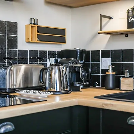 Holiday home Chaleureux Logement-centre Ville-proche Gare-plage Les Sables-d'Olonne