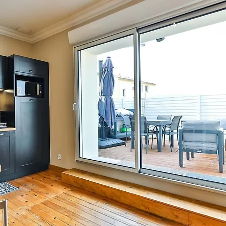 Chaleureux Logement-centre Ville-proche Gare-plage بيت للعطل *