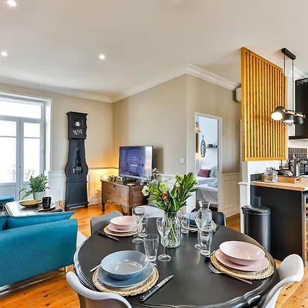 Chaleureux Logement-centre Ville-proche Gare-plage لي سابلِ دولونْ