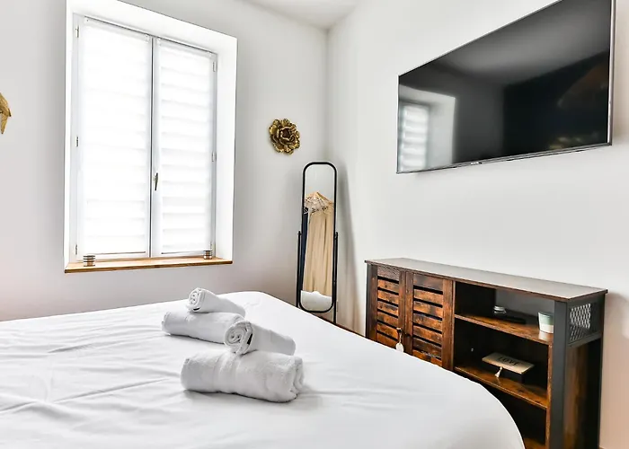 Chaleureux Logement-centre Ville-proche Gare-plage Dom wakacyjny