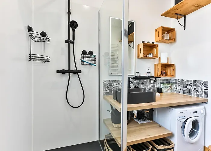 Semesterbostad Chaleureux Logement-centre Ville-proche Gare-plage Les Sables-dʼOlonne